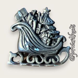 Vintage Winter Sleigh Lapel Pin with Pin Back